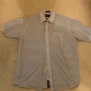 I have tons of similar shirts, cleaning out my closet.